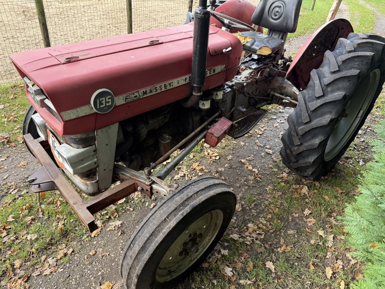 Traktor Türe ait Massey Ferguson 135, Gebrauchtmaschine içinde Wenum Wiesel (resim 4)