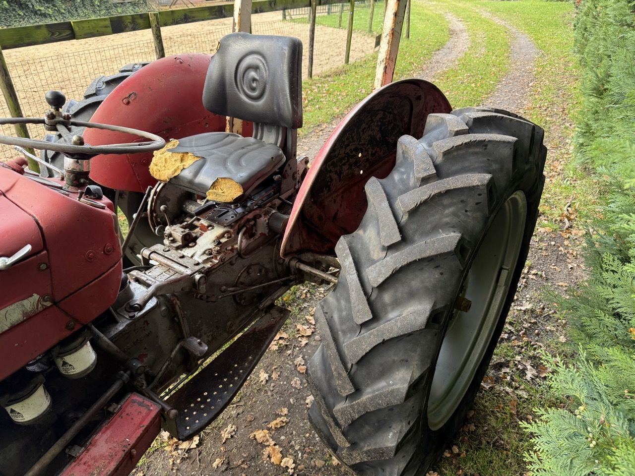 Traktor du type Massey Ferguson 135, Gebrauchtmaschine en Wenum Wiesel (Photo 10)