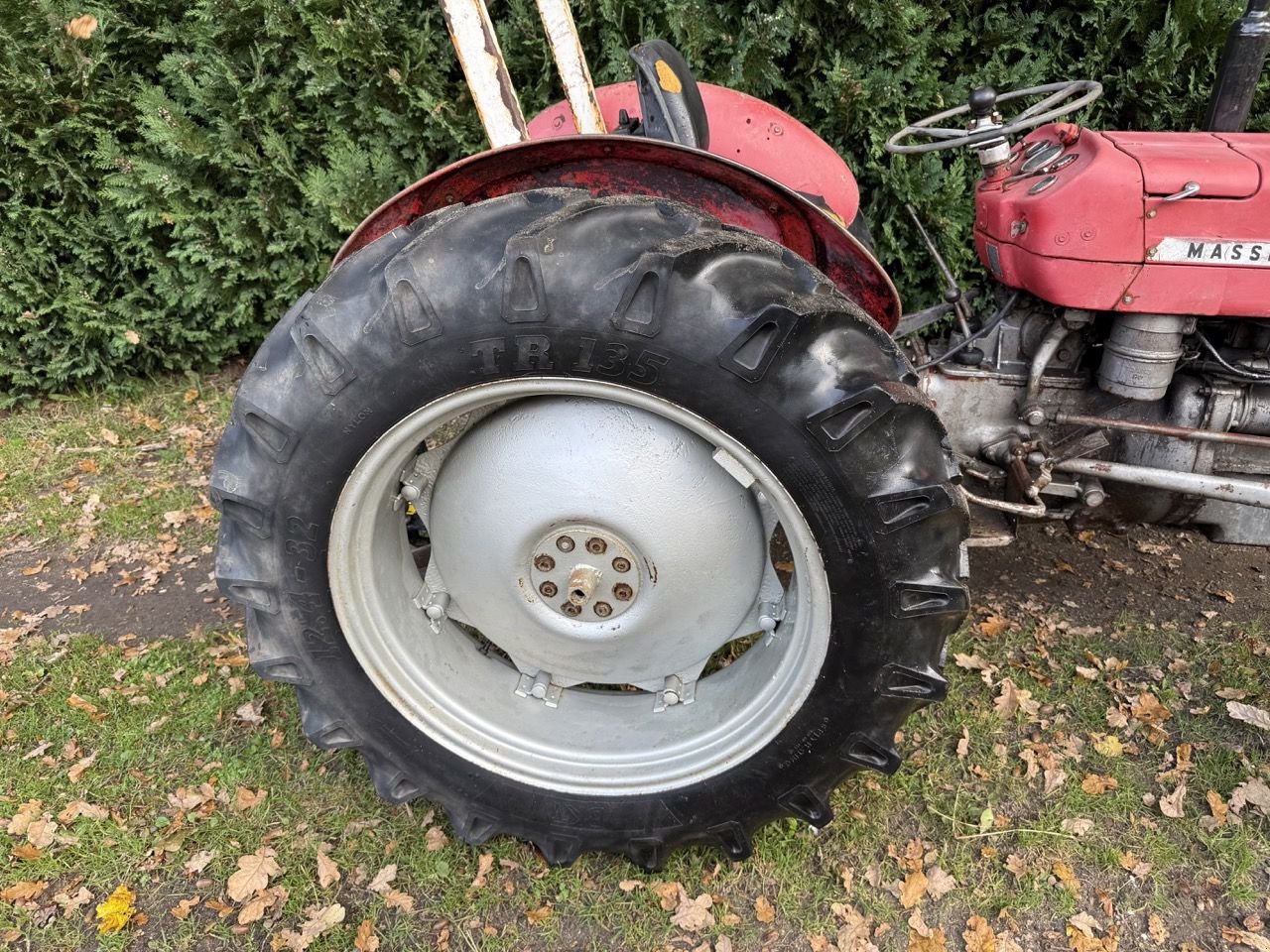 Traktor du type Massey Ferguson 135, Gebrauchtmaschine en Wenum Wiesel (Photo 5)