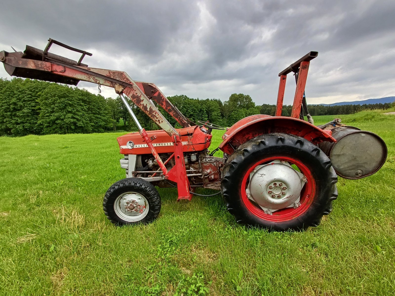 Traktor tip Massey Ferguson 135, Gebrauchtmaschine in Grattersdorf (Poză 2)