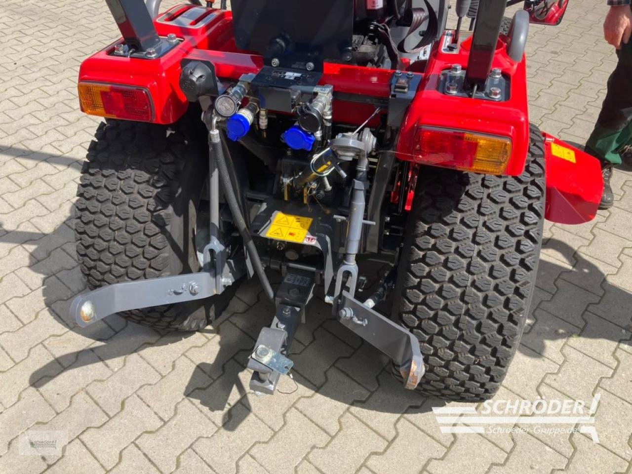 Traktor tip Massey Ferguson 1525 HP ( ISEKI TM 3267 AHL ), Neumaschine in Ahlerstedt (Poză 8)