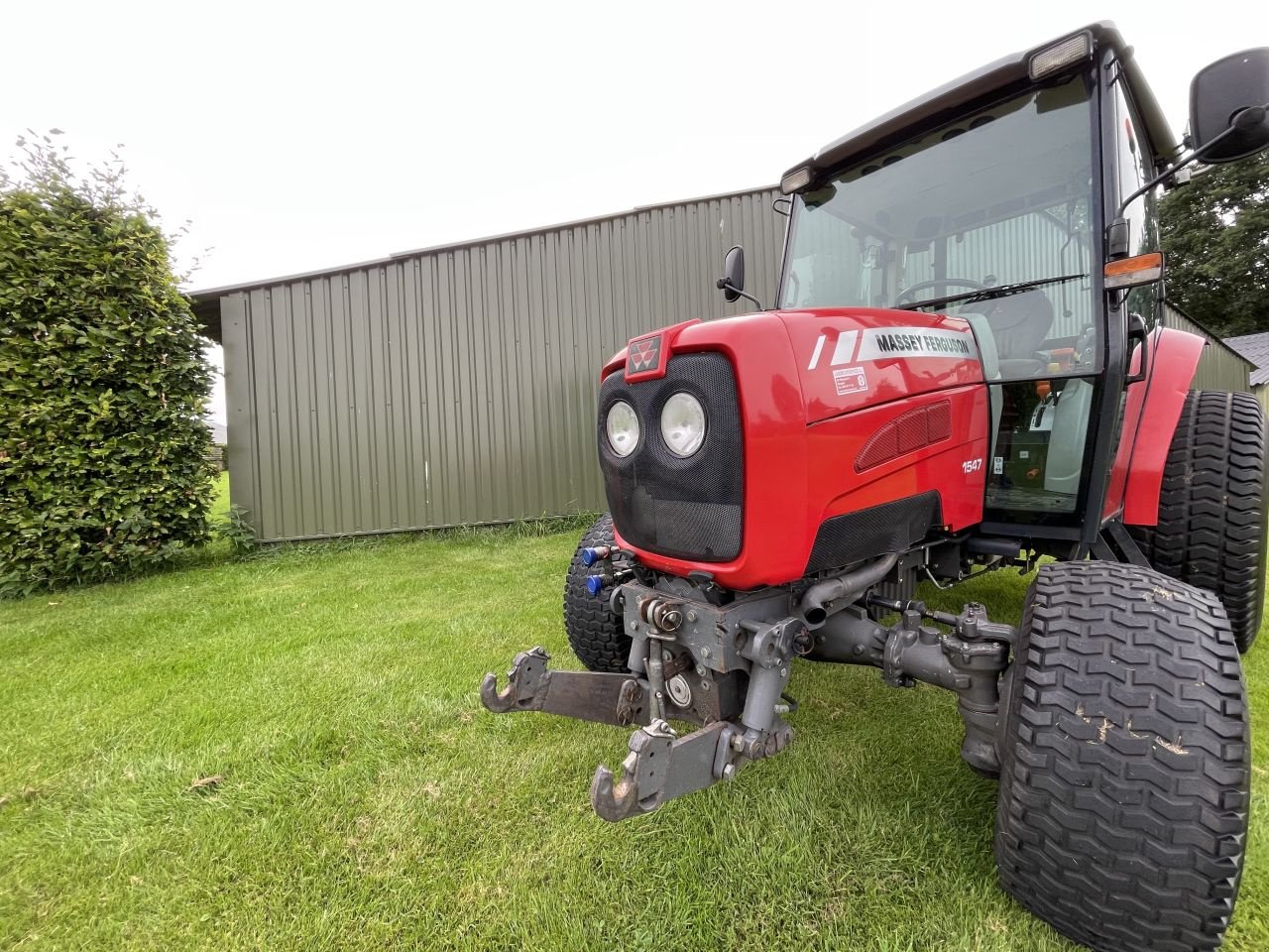 Traktor of the type Massey Ferguson 1547, Gebrauchtmaschine in Nieuw Roden (Picture 2)