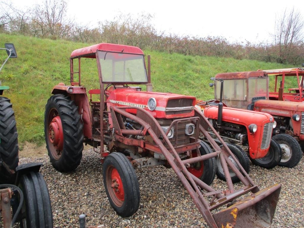 Traktor a típus Massey Ferguson 165 Med Ålø læsser med greb., Gebrauchtmaschine ekkor: Lintrup (Kép 2)