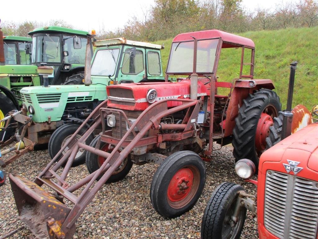 Traktor del tipo Massey Ferguson 165 Med Ålø læsser med greb., Gebrauchtmaschine en Lintrup (Imagen 1)