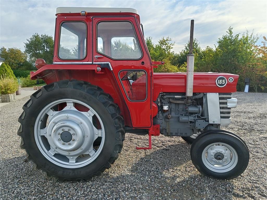 Traktor Türe ait Massey Ferguson 165 X Renoveret for gode 3 år siden og har ikke kørt meget siden. (momsfri), Gebrauchtmaschine içinde Egtved (resim 4)