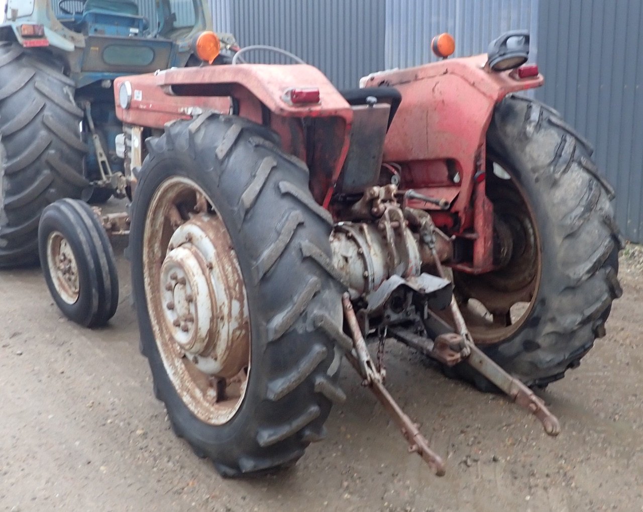 Traktor tipa Massey Ferguson 165, Gebrauchtmaschine u Viborg (Slika 2)