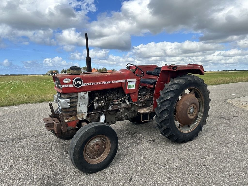 Traktor des Typs Massey Ferguson 165, Gebrauchtmaschine in Callantsoog (Bild 1)