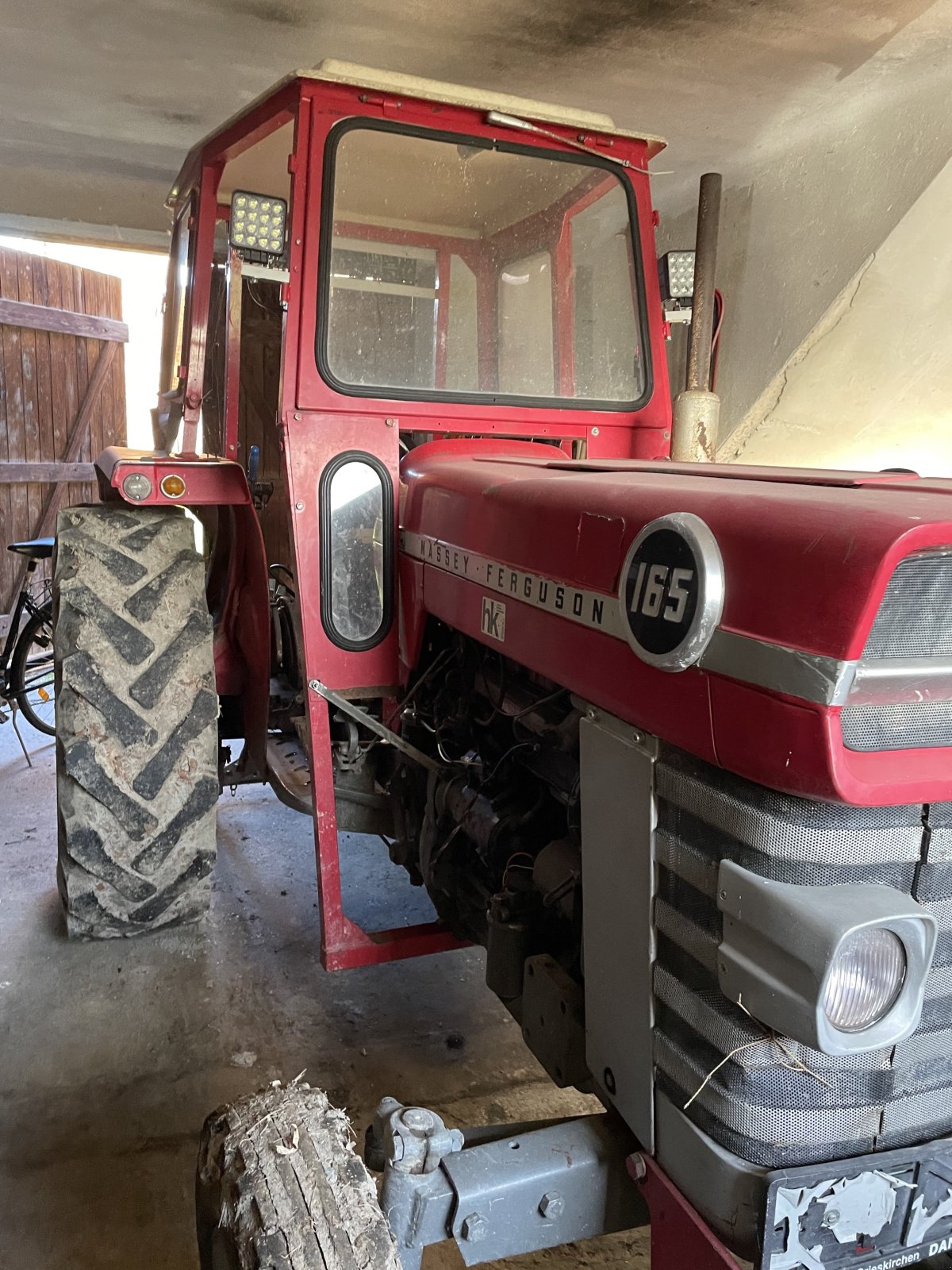 Traktor des Typs Massey Ferguson 165, Gebrauchtmaschine in Hofkirchen/Trattnach (Bild 2)