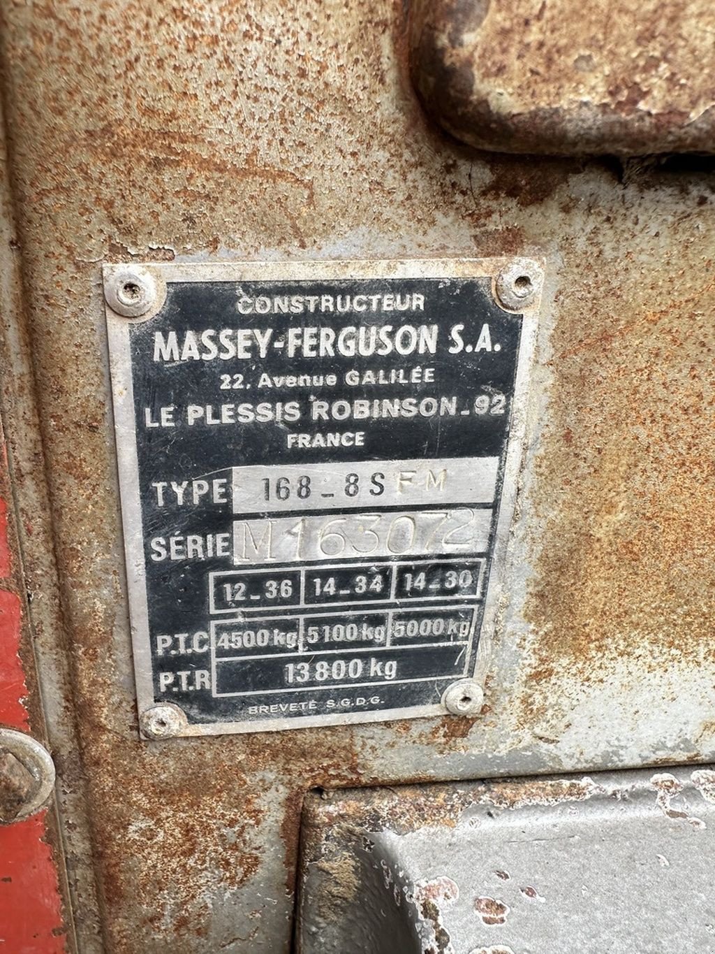 Traktor typu Massey Ferguson 168, Gebrauchtmaschine w Callantsoog (Zdjęcie 11)