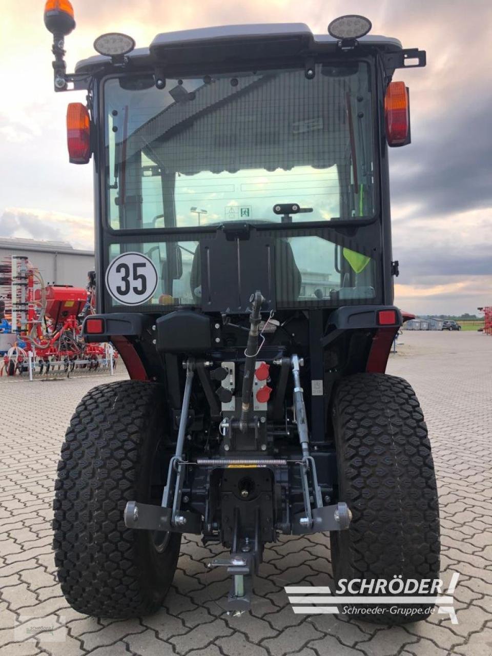 Traktor typu Massey Ferguson 1735 M HC ( ISEKI TH 5370 AHLK ), Neumaschine w Ahlerstedt (Zdjęcie 10)