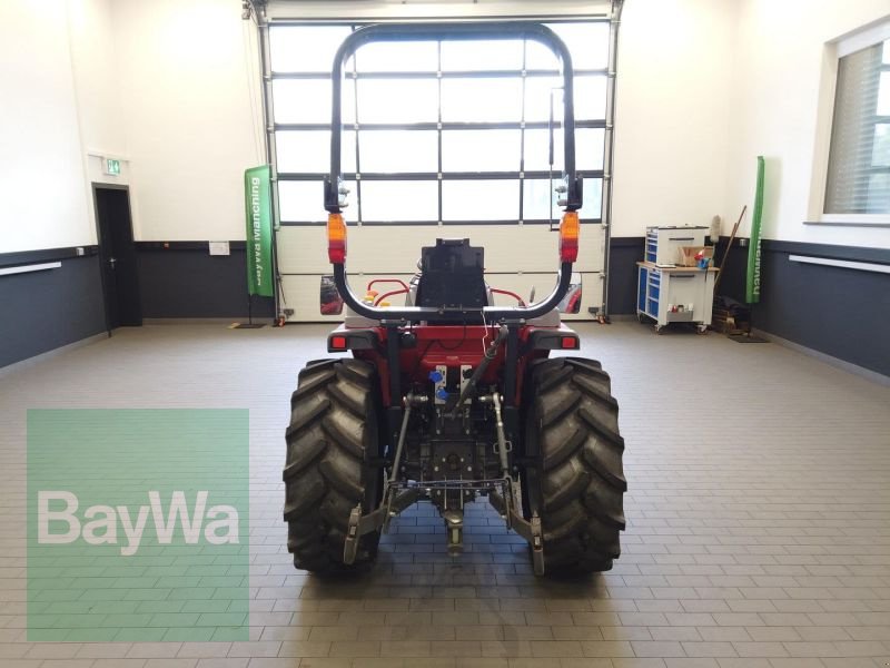 Traktor van het type Massey Ferguson 1735M, Gebrauchtmaschine in Erding (Foto 7)