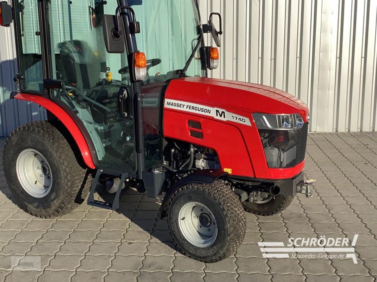 Traktor του τύπου Massey Ferguson 1740 M HC, Neumaschine σε Hemmoor (Φωτογραφία 2)