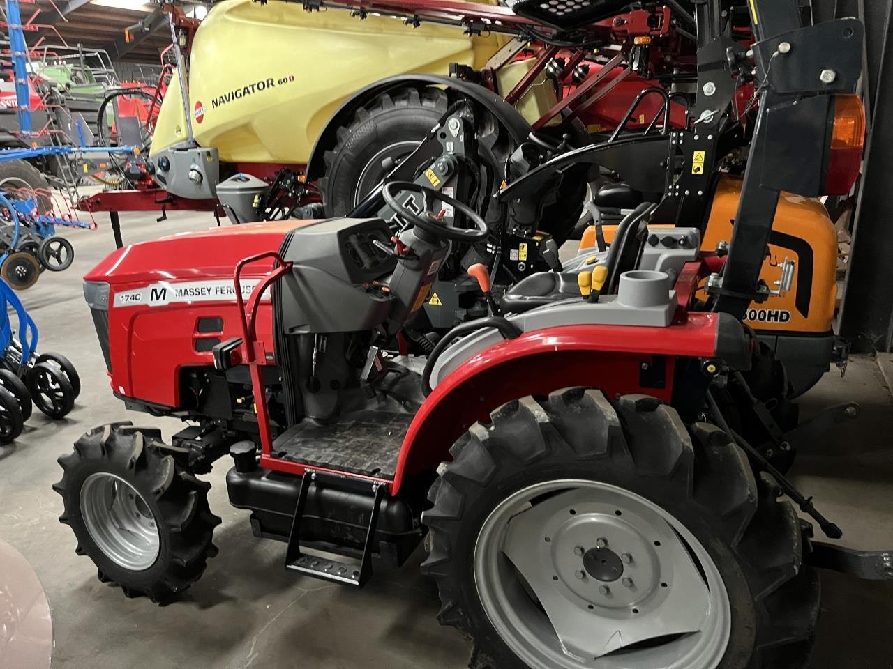 Traktor Türe ait Massey Ferguson 1740M HC, Gebrauchtmaschine içinde Videbæk (resim 2)