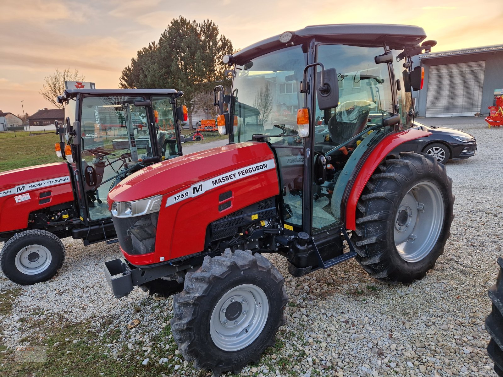 Traktor du type Massey Ferguson 1755 M, Neumaschine en Pfoerring (Photo 1)