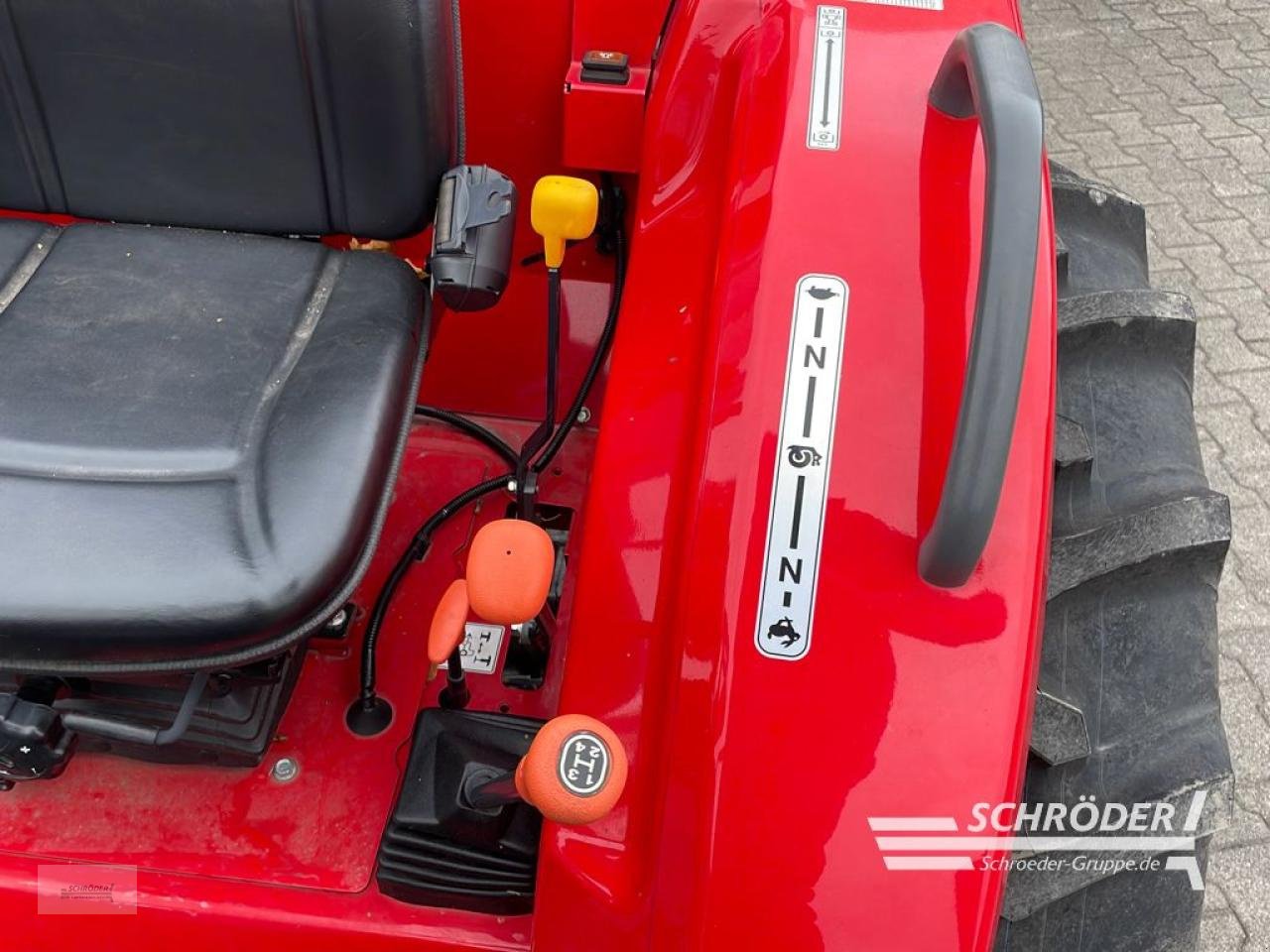 Traktor tip Massey Ferguson 1755E MP, Neumaschine in Lastrup (Poză 7)