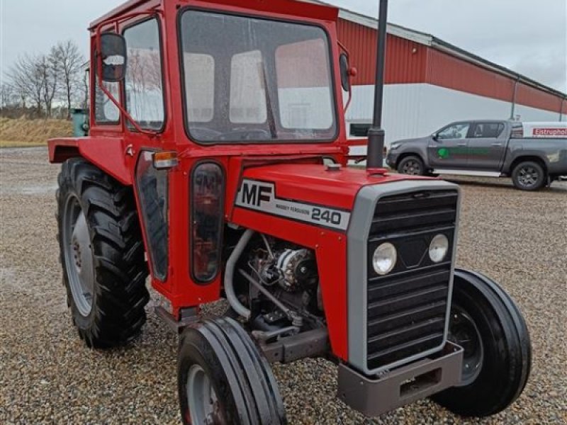 Traktor tipa Massey Ferguson 240, Gebrauchtmaschine u Ejstrupholm (Slika 1)