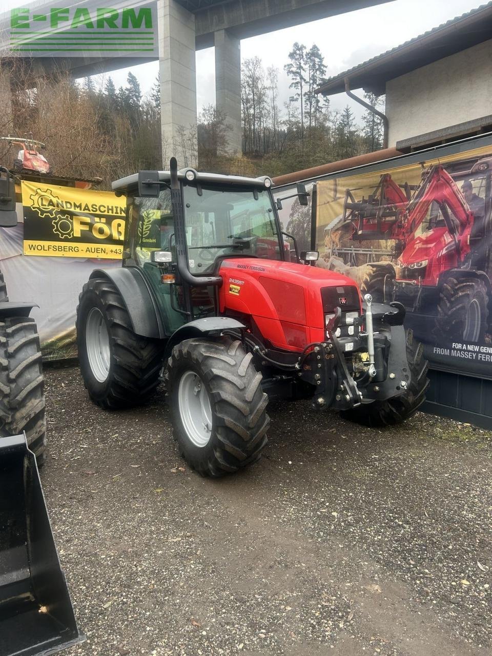 Traktor del tipo Massey Ferguson 2435 low profile, Gebrauchtmaschine en WOLFSBERG (Imagen 1)