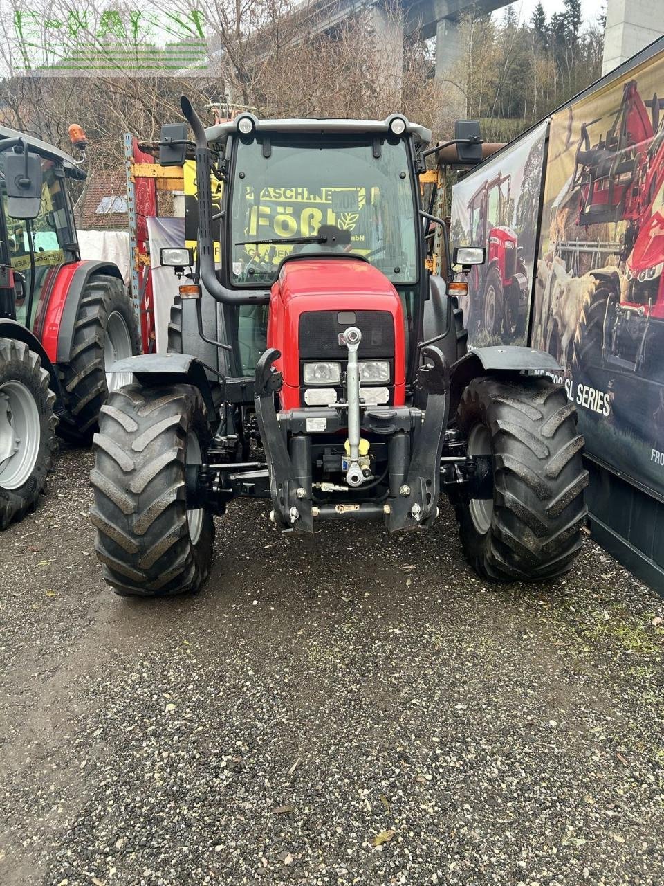 Traktor del tipo Massey Ferguson 2435 low profile, Gebrauchtmaschine en WOLFSBERG (Imagen 3)