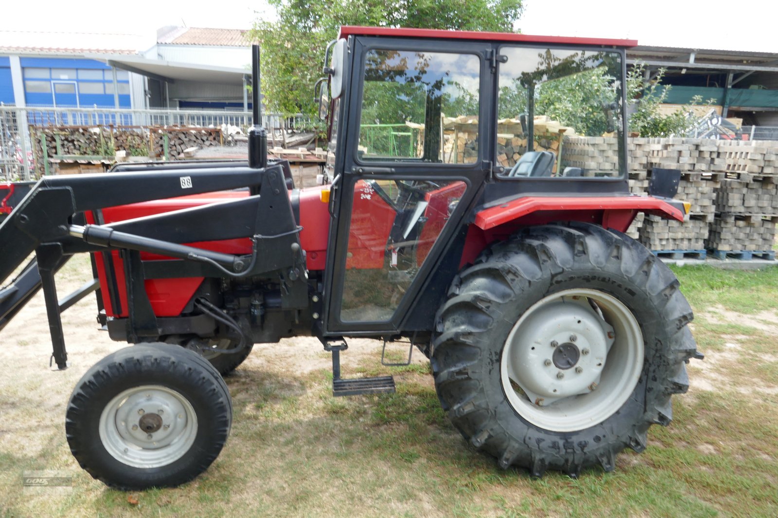 Traktor a típus Massey Ferguson 253 Hinterrad mit Servo, Frontlader H.G. und Niedrigkabine. Sehr guter Zustand!, Gebrauchtmaschine ekkor: Langenzenn (Kép 14)