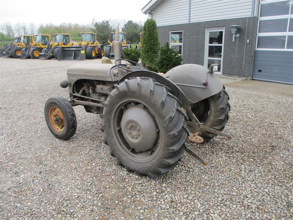 Traktor du type Massey Ferguson 26 Benzin Går godt, Gebrauchtmaschine en Lintrup (Photo 3)