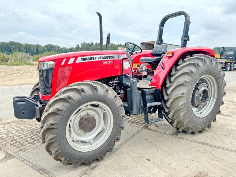 Traktor типа Massey Ferguson 2635 4WD 75HP - New / Unused / 55kw, Neumaschine в Veldhoven (Фотография 1)