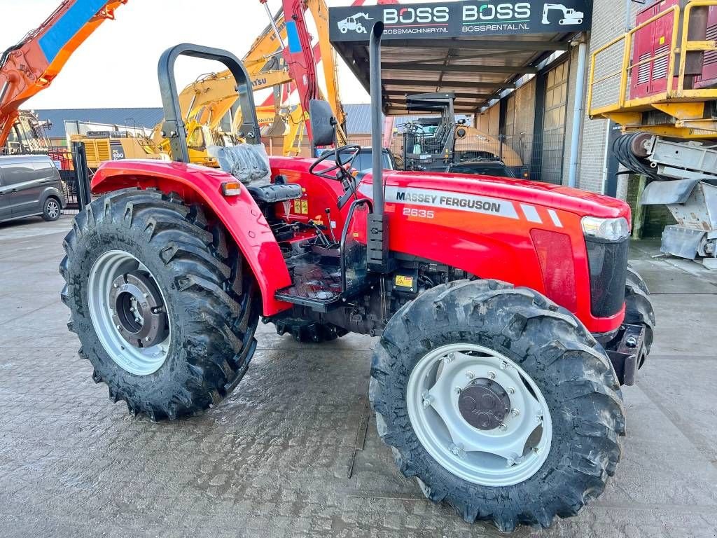 Traktor typu Massey Ferguson 2635 4WD 75HP - New / Unused, Neumaschine w Veldhoven (Zdjęcie 5)