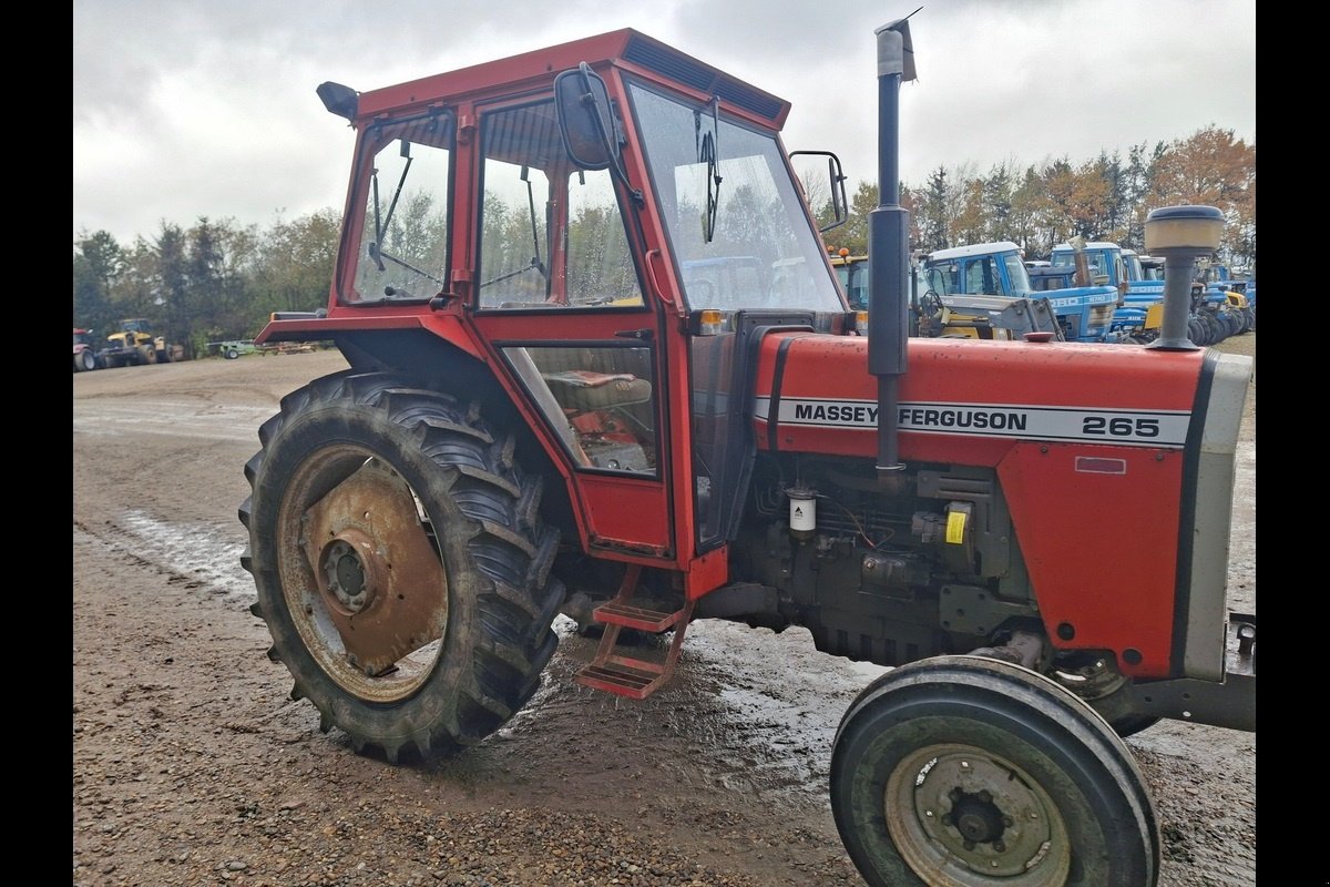 Traktor Türe ait Massey Ferguson 265, Gebrauchtmaschine içinde Viborg (resim 3)