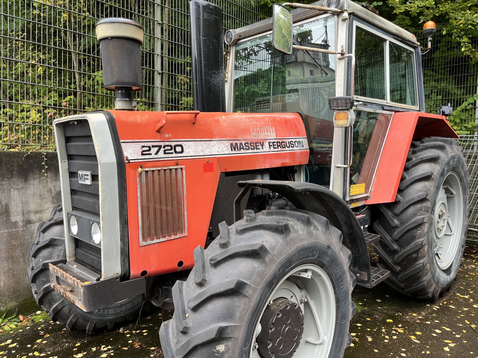 Traktor Türe ait Massey Ferguson 2720, Gebrauchtmaschine içinde Donaueschingen (resim 2)