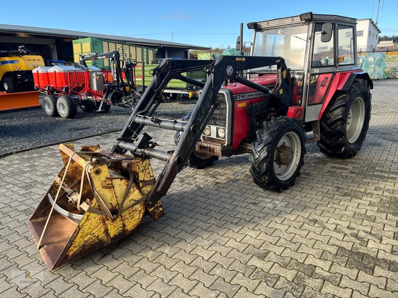 Traktor Türe ait Massey Ferguson 274 AS, Gebrauchtmaschine içinde Neuhof - Dorfborn (resim 2)