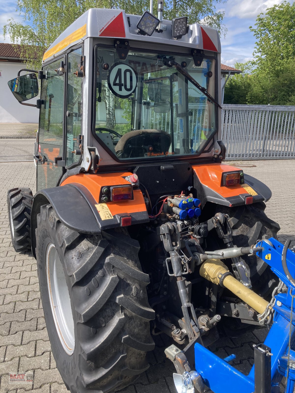 Traktor типа Massey Ferguson 274 V, Gebrauchtmaschine в Waldkraiburg (Фотография 3)