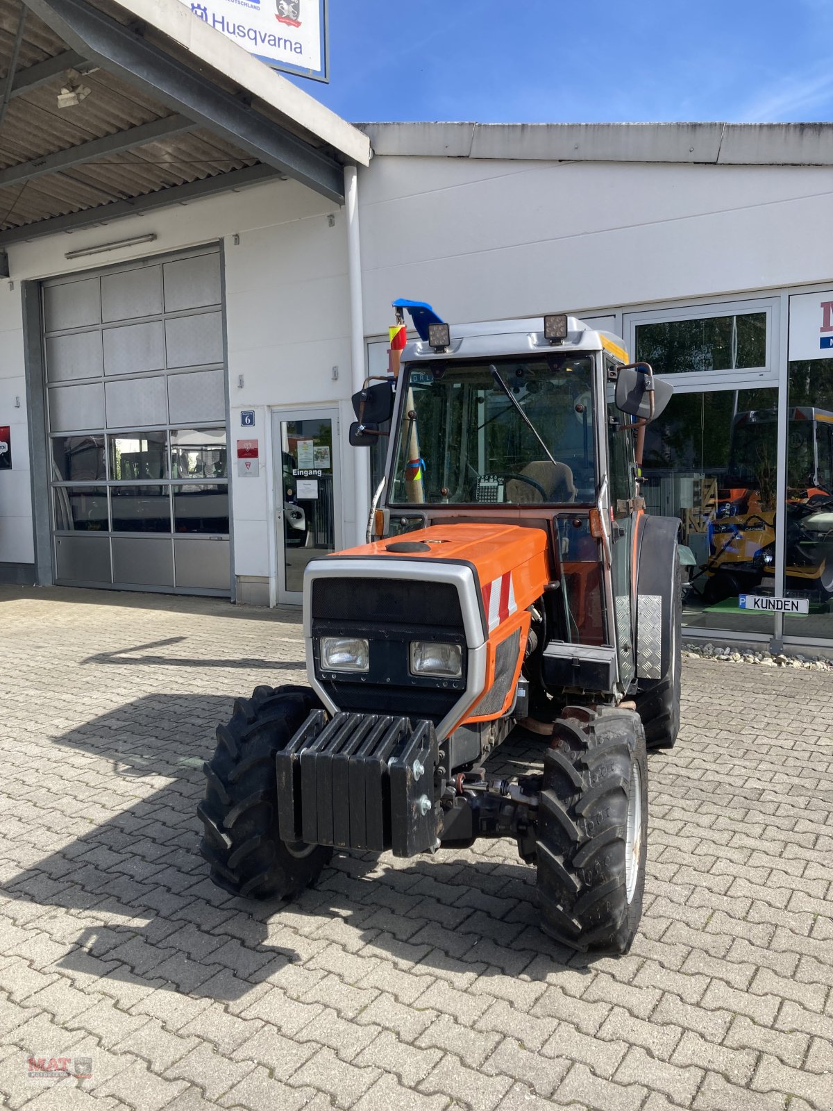 Traktor van het type Massey Ferguson 274 V, Gebrauchtmaschine in Waldkraiburg (Foto 1)