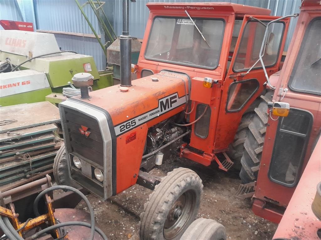 Traktor of the type Massey Ferguson 285 og 3 stk. MF 265 og 1 stk. MF 590, Gebrauchtmaschine in Skive (Picture 4)