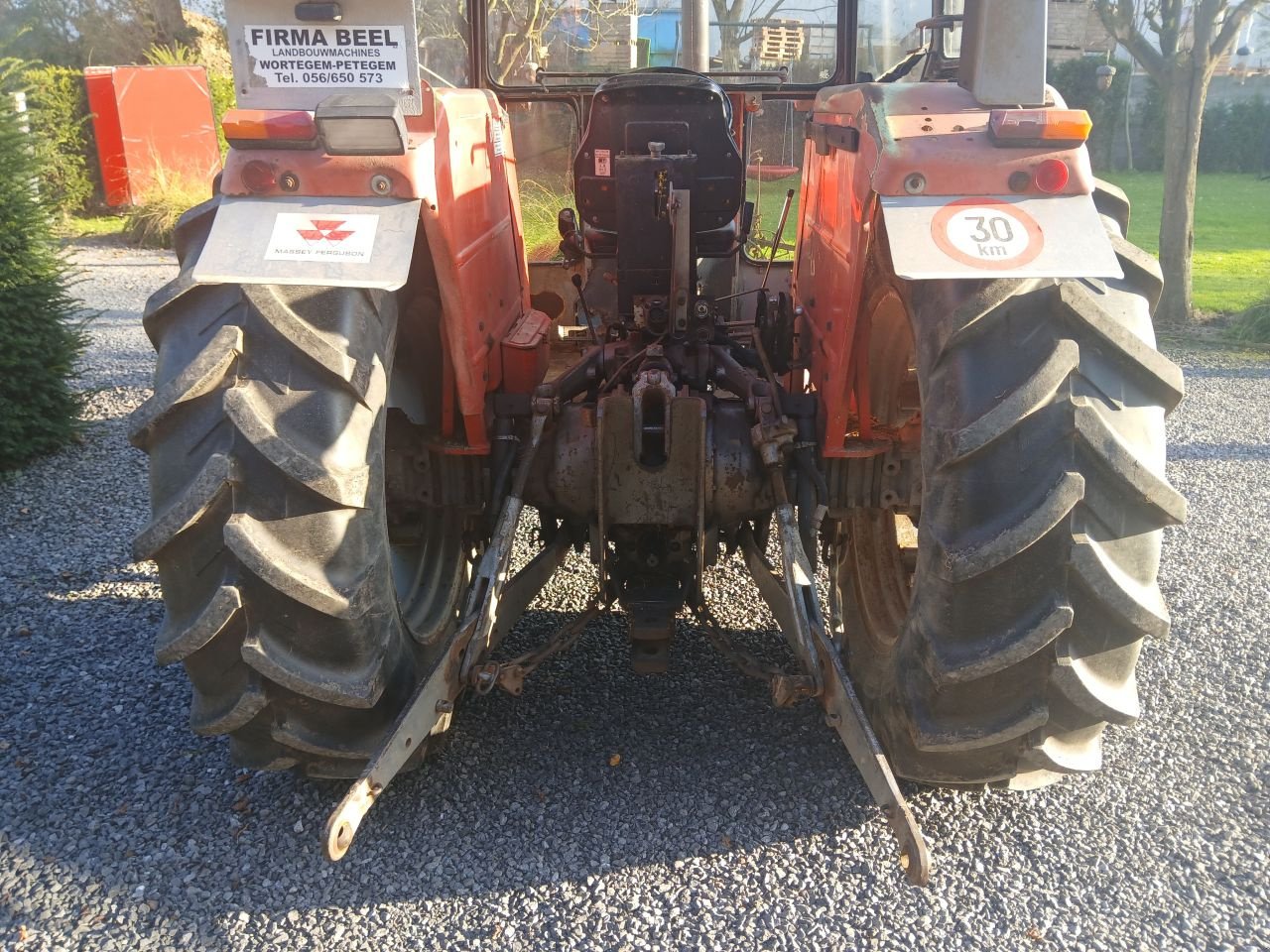 Traktor del tipo Massey Ferguson 285, Gebrauchtmaschine en Sint Lievens Houtem (Imagen 8)