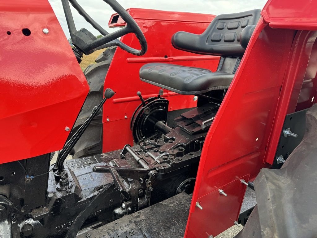 Traktor van het type Massey Ferguson 290, Gebrauchtmaschine in Callantsoog (Foto 3)