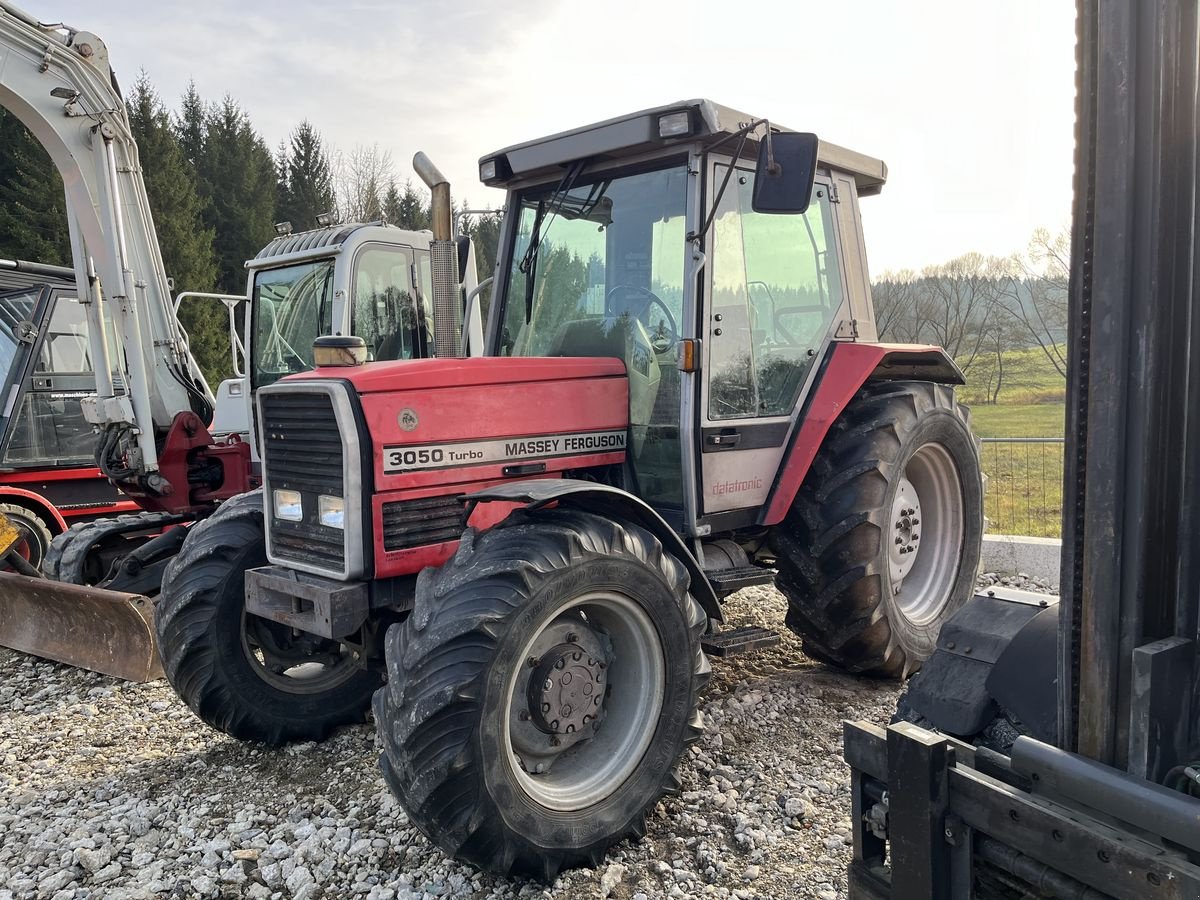 Traktor van het type Massey Ferguson 3050-4, Gebrauchtmaschine in Bad Leonfelden (Foto 2)