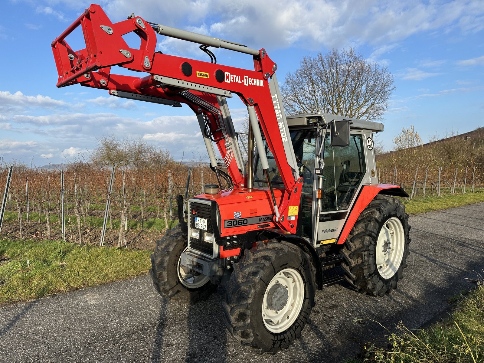 Traktor a típus Massey Ferguson 3060, Gebrauchtmaschine ekkor: Willanzheim (Kép 1)