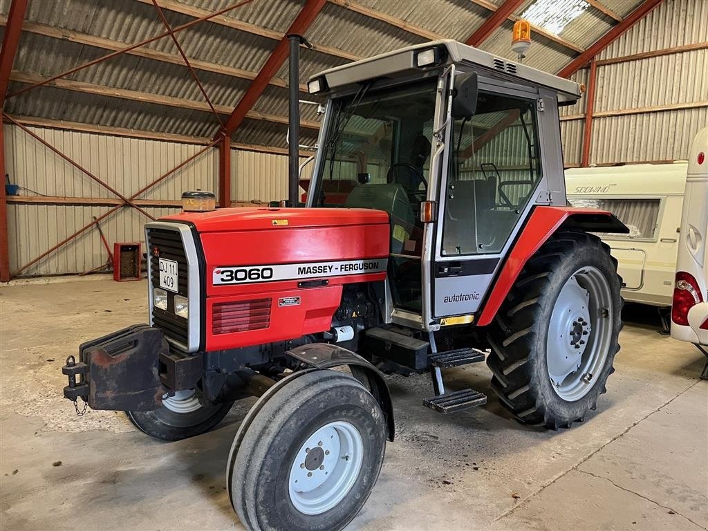 Traktor des Typs Massey Ferguson 3060AS-AT, Gebrauchtmaschine in Mern (Bild 1)