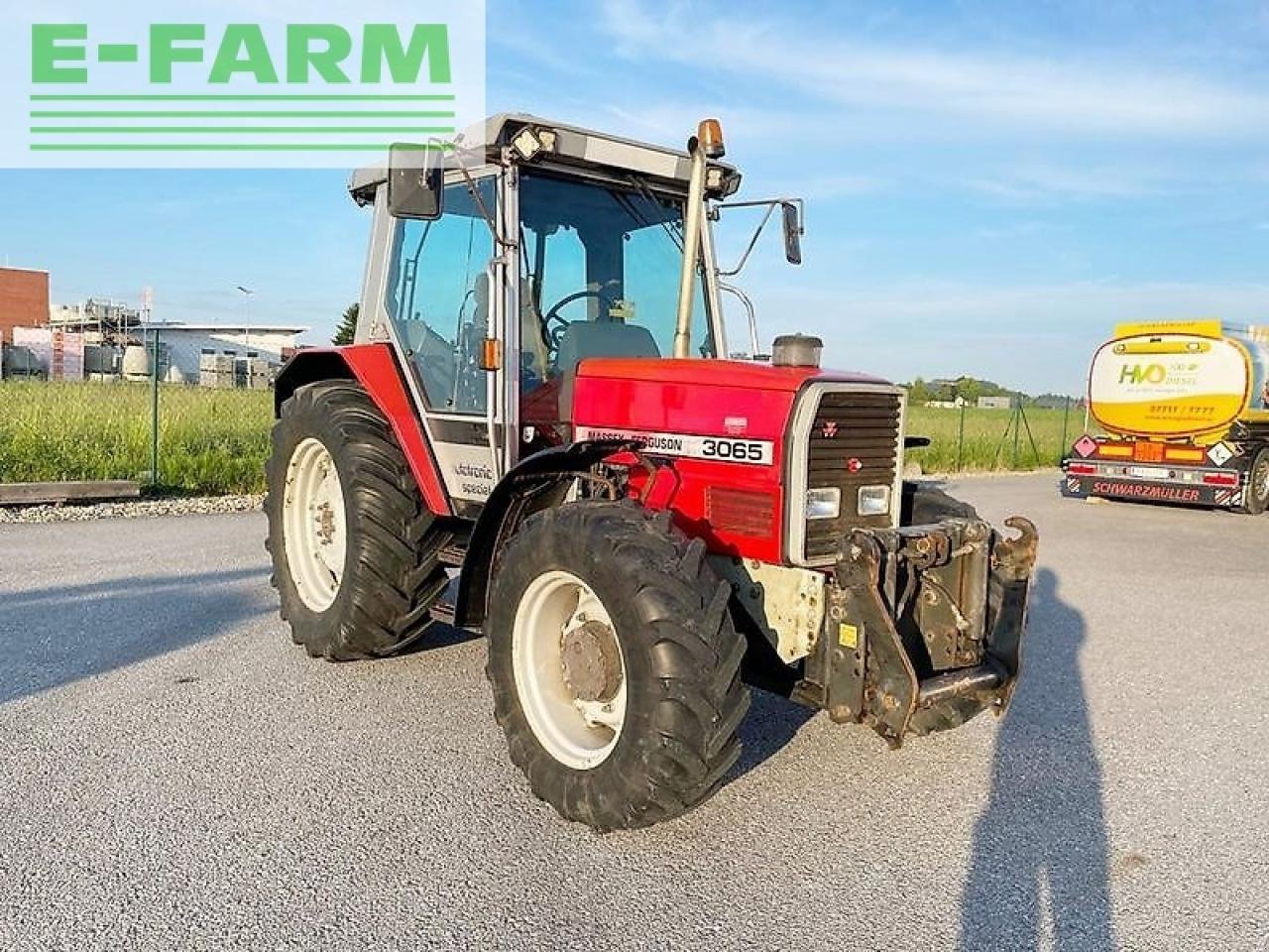 Traktor tipa Massey Ferguson 3065-4 special, Gebrauchtmaschine u SANKT MARIENKIRCHEN BEI SCHÄRDING (Slika 2)