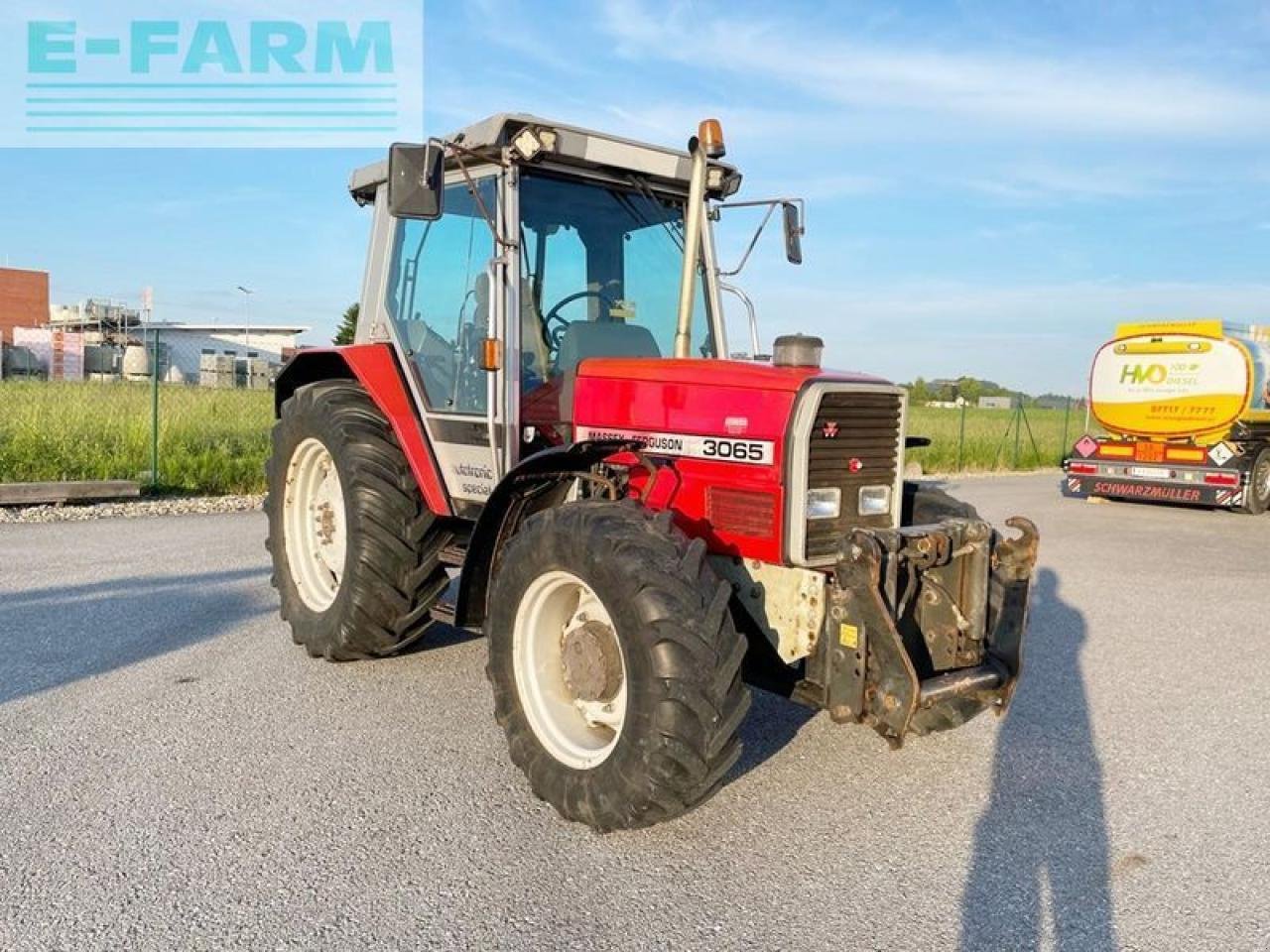 Traktor typu Massey Ferguson 3065-4 special, Gebrauchtmaschine v SANKT MARIENKIRCHEN BEI SCHÄRDING (Obrázok 2)