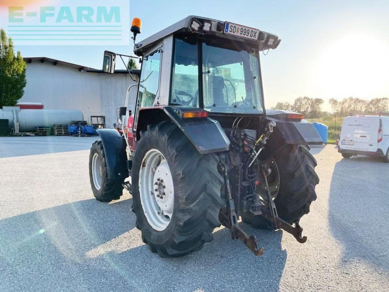 Traktor Türe ait Massey Ferguson 3065-4 special, Gebrauchtmaschine içinde SANKT MARIENKIRCHEN BEI SCHÄRDING (resim 4)