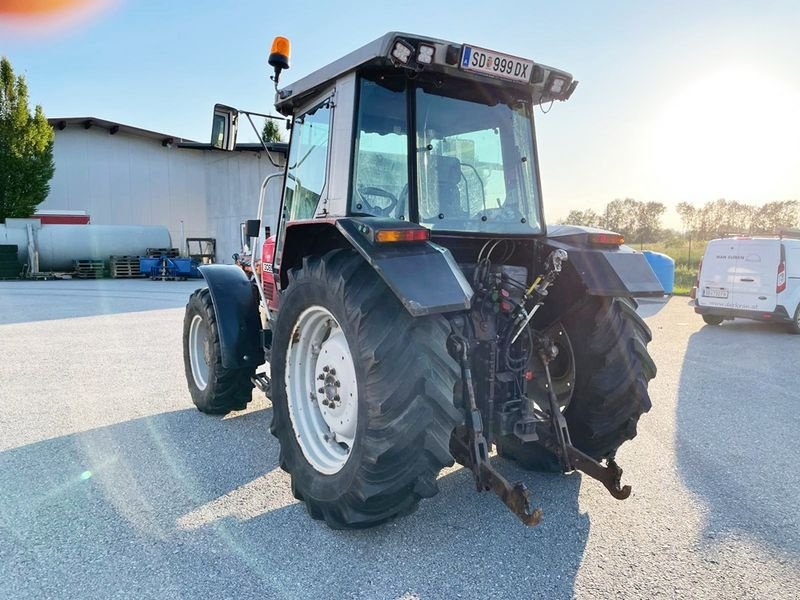 Traktor typu Massey Ferguson 3065-4 Special, Gebrauchtmaschine w St. Marienkirchen (Zdjęcie 4)