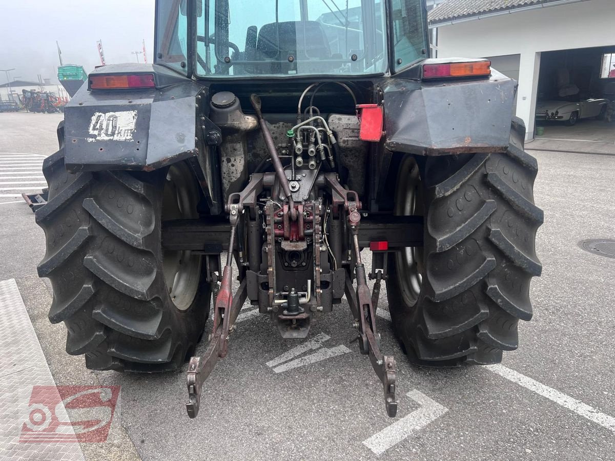 Traktor от тип Massey Ferguson 3065-4 Special, Gebrauchtmaschine в Offenhausen (Снимка 7)