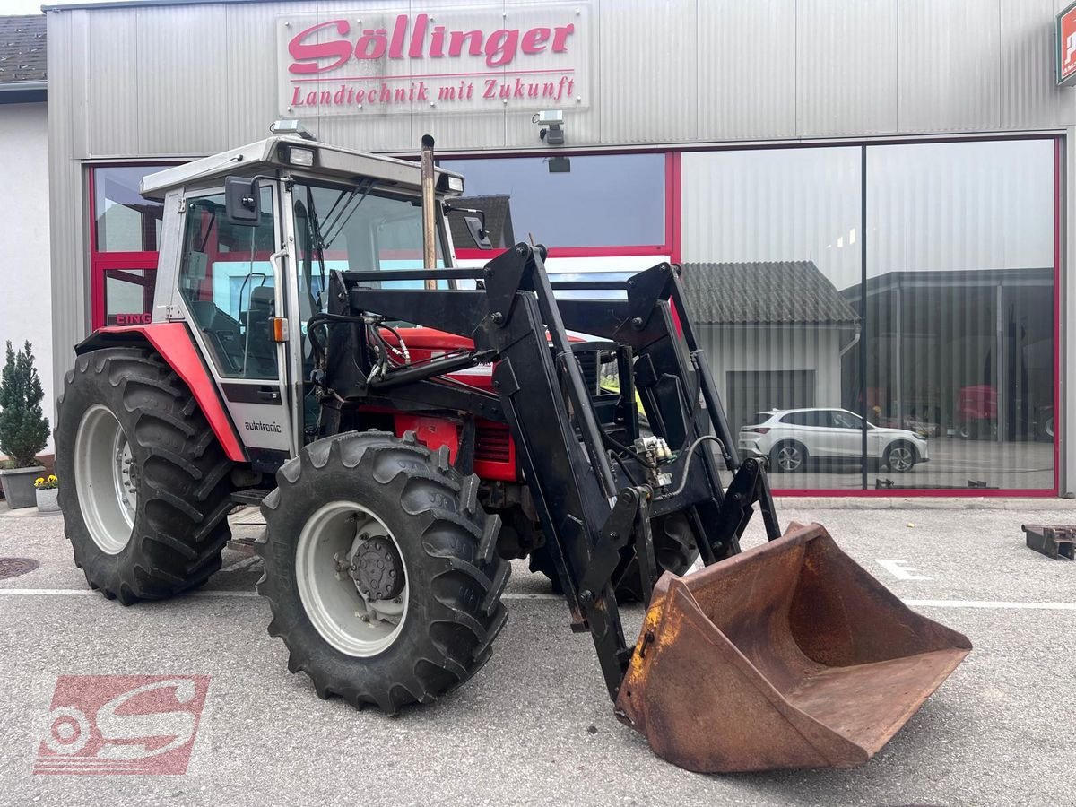 Traktor des Typs Massey Ferguson 3065-4 Special, Gebrauchtmaschine in Offenhausen (Bild 2)