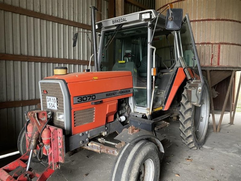 Traktor des Typs Massey Ferguson 3070, Gebrauchtmaschine in øster ulslev (Bild 1)