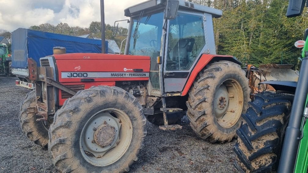 Traktor des Typs Massey Ferguson 3080, Gebrauchtmaschine in Savigny sur Braye (Bild 3)