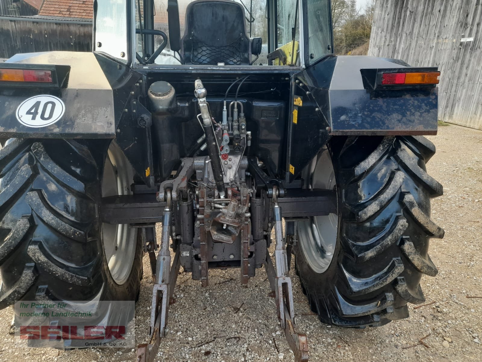 Traktor typu Massey Ferguson 3085 Euro-Line, Gebrauchtmaschine w Parsberg (Zdjęcie 4)