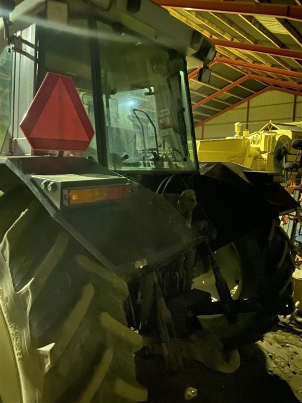 Traktor Türe ait Massey Ferguson 3095 Dynashift Utroligt velholdt fra ophørsbrug. Kun 7.000 timer, Gebrauchtmaschine içinde øster ulslev (resim 2)