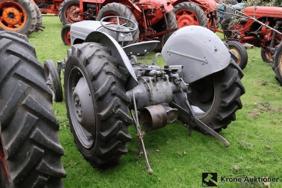 Traktor van het type Massey Ferguson 31 Benzin, Gebrauchtmaschine in Hadsund (Foto 5)