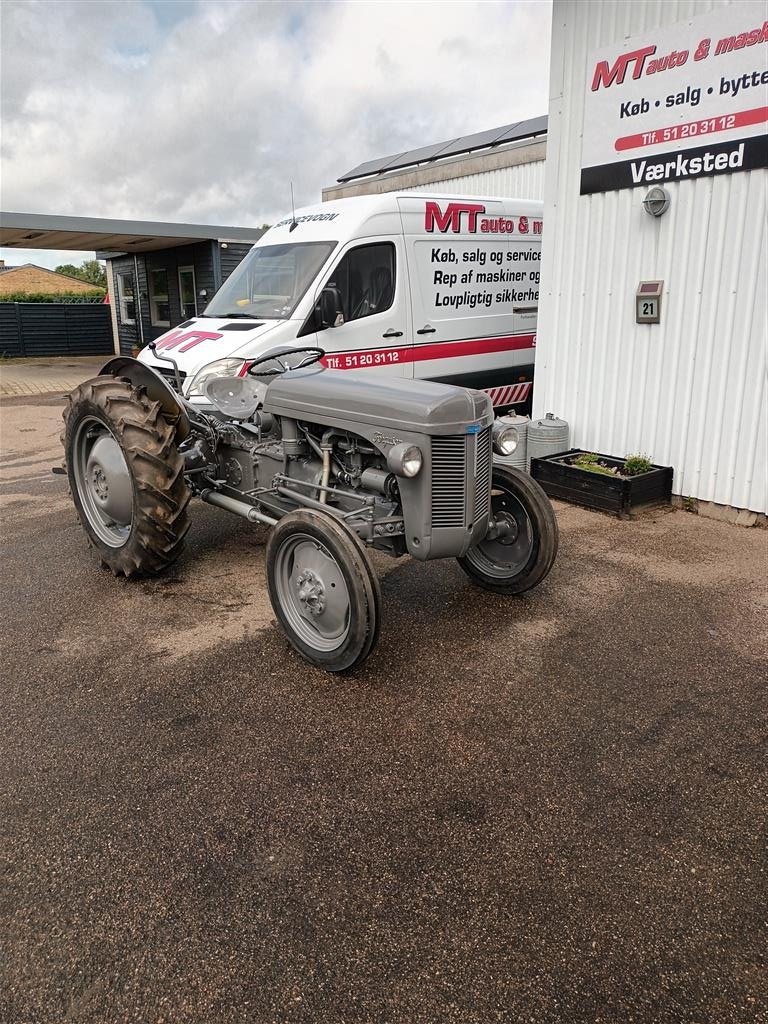 Traktor typu Massey Ferguson 31 benzin, Gebrauchtmaschine v Roslev (Obrázek 1)