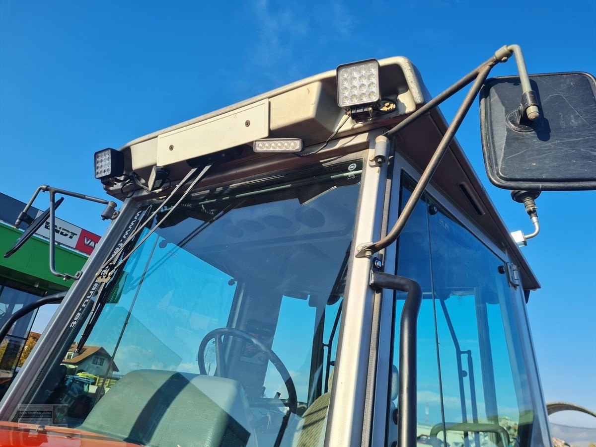 Traktor du type Massey Ferguson 3125-4, Gebrauchtmaschine en Gerasdorf (Photo 18)